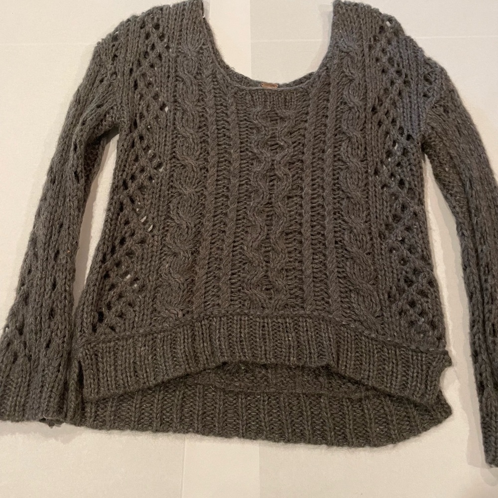 Free People grey sweater